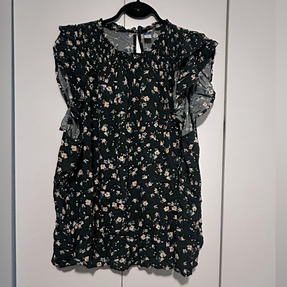 Old Navy Green Floral Blouse